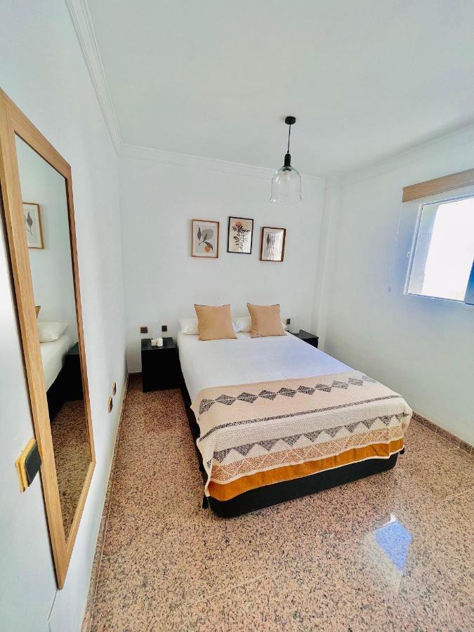 Encantadora Habitacion Privada Cerca Del Mar Malaga Bagian luar foto