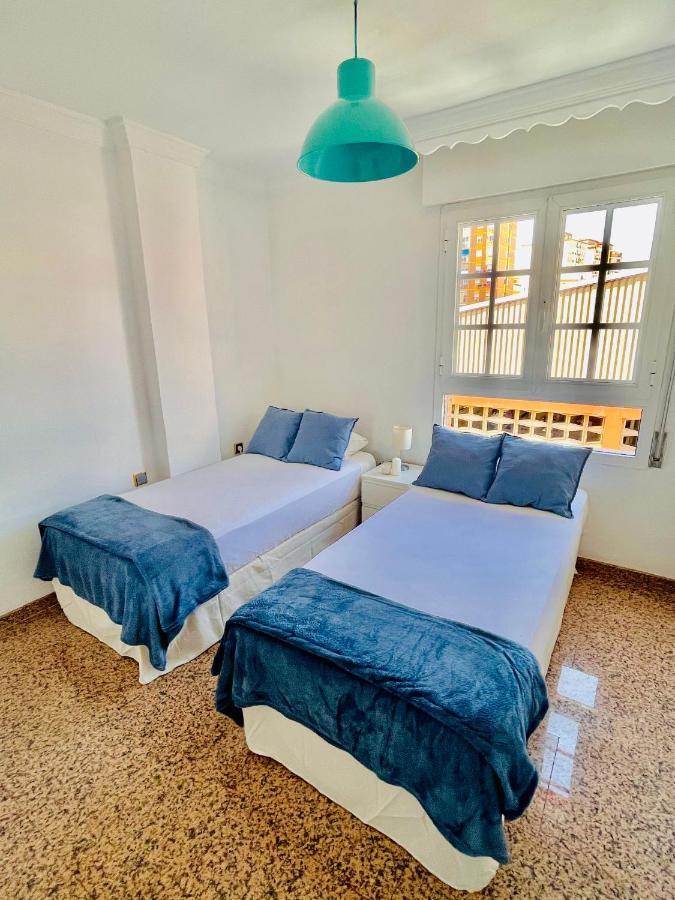 Encantadora Habitacion Privada Cerca Del Mar Malaga Bagian luar foto